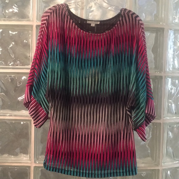 Multi-Color Wing Sleeve Top - Picture 1 of 6